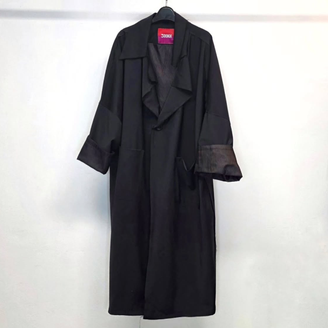 Eclipse Robe